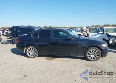 2008 BMW 328Xi z USA, uszkodzony, nr VIN WBAVC93548K037980